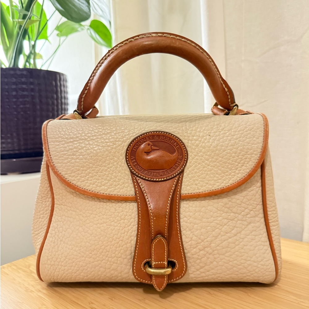 Dooney & Bourke Essex Carrier Bag with top handle